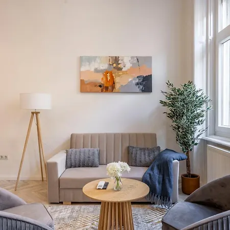 Deluxe & Cozy J40 Grand In The Heart Of Bp * Budapest